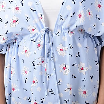 https://tjcuk.sirv.com/Products/60/8/6081099/Summer-Voile-Shirt-with-Waist-Belt-One-Size-Sky-Blue_6081099_3.jpg?w=342&h=342