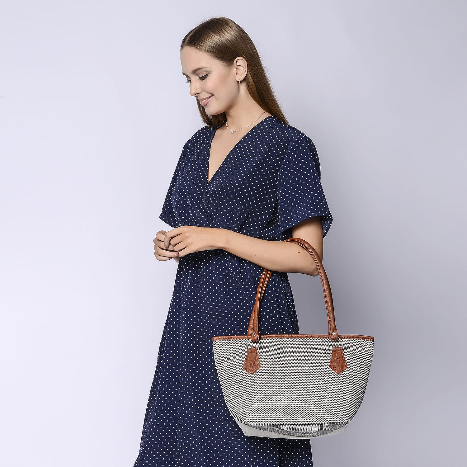 Black and Cream Wave Stripe Pattern Tote Bag (Size 42x16x25cm)