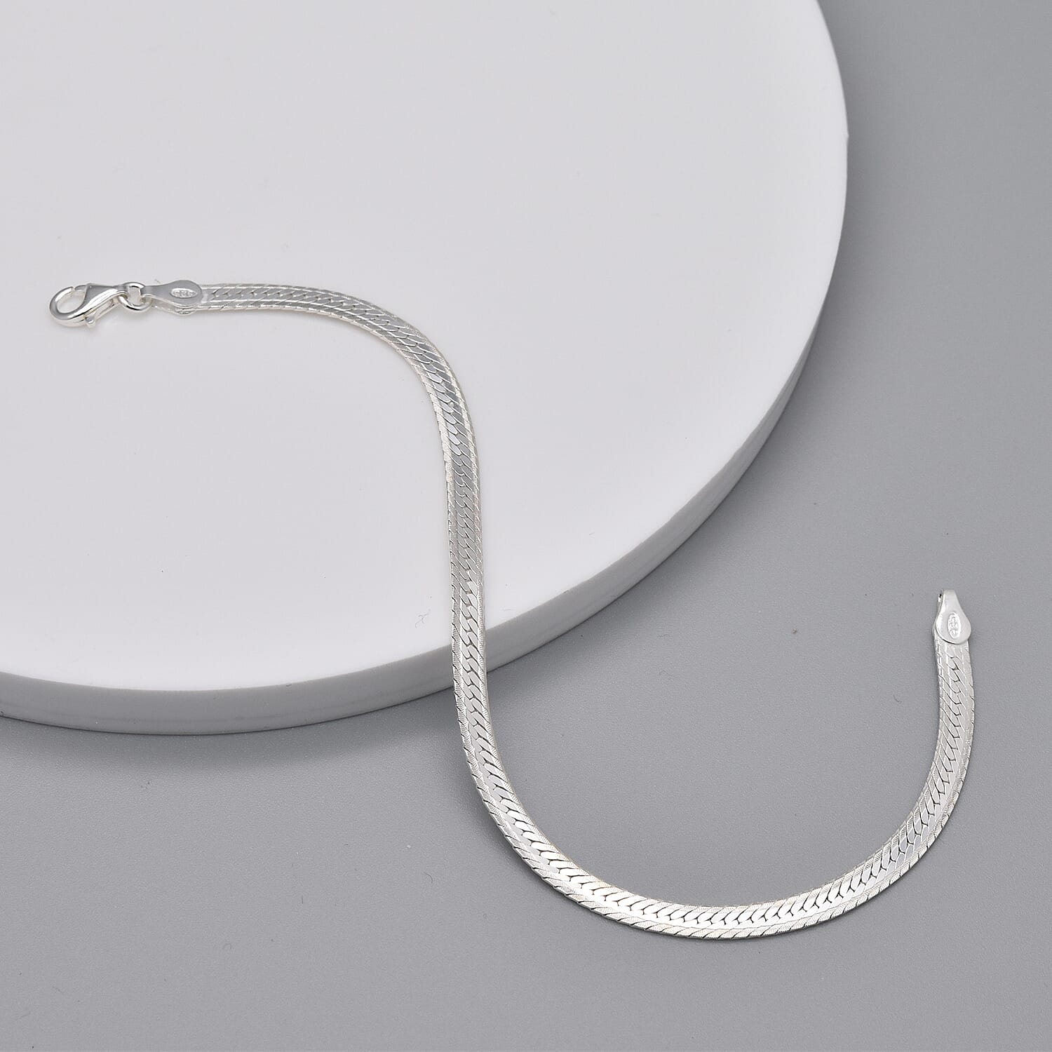 Italian Made - Sterling Silver Herringbone Bracelet (Size 7) with Lobster Clasp