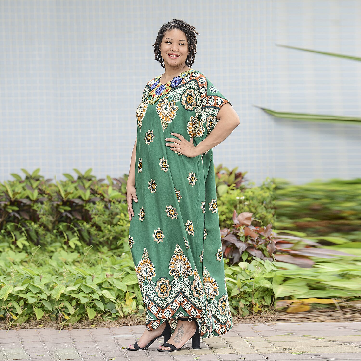 JOVIE Green Bohemian Style Printed Long Dress with Embroidered Neckline Up to Size 20 (138x78cm) -  CB 54in