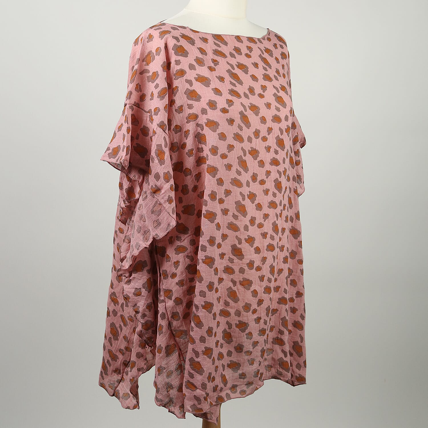 Leopard Printed Kaftan in Pink (Size 70x75cm)