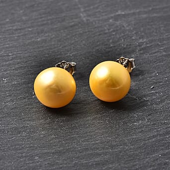 https://tjcuk.sirv.com/Products/60/9/6091133/Golden-Freshwater-Pearl-Stud-Earrings-in-Rhodium-Plated-Sterling-Silve_6091133_1.jpg?w=342&h=342