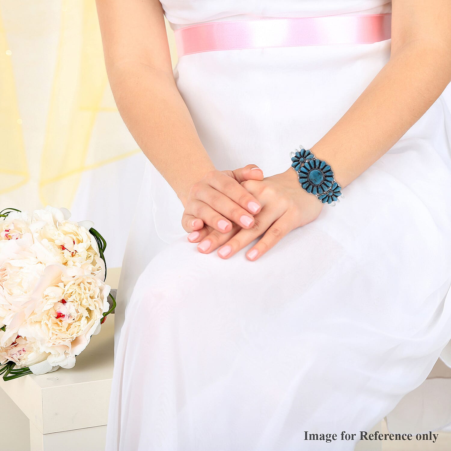 Santa Fe Collection - Turquoise Bangle in Sterling Silver Silver