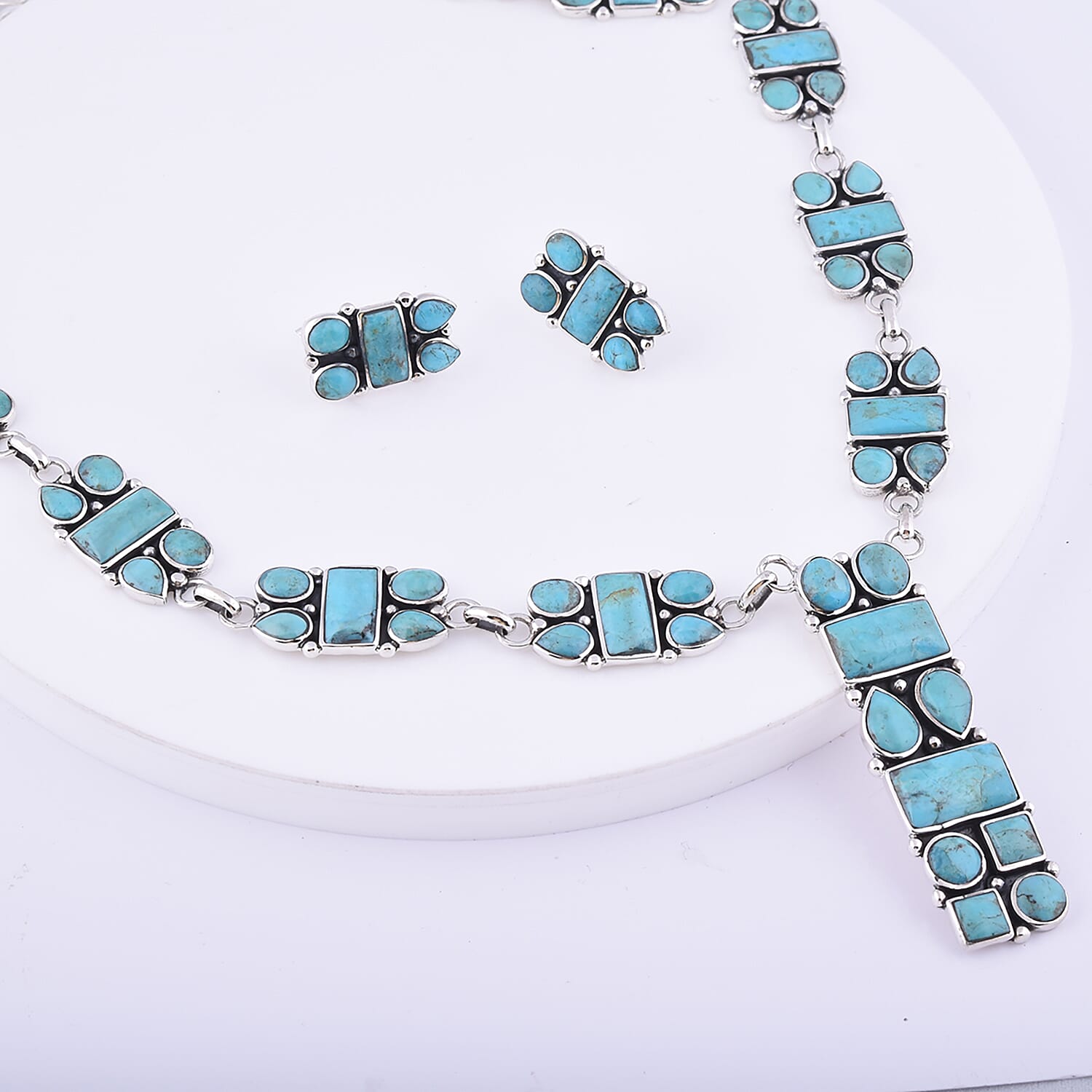 Santa Fe Collection - 2 Piece Set Artisan Crafted Turquoise Necklace (Size 18-2 Inch Ext.) and Earrings in Rhodium Overlay Sterling Silver