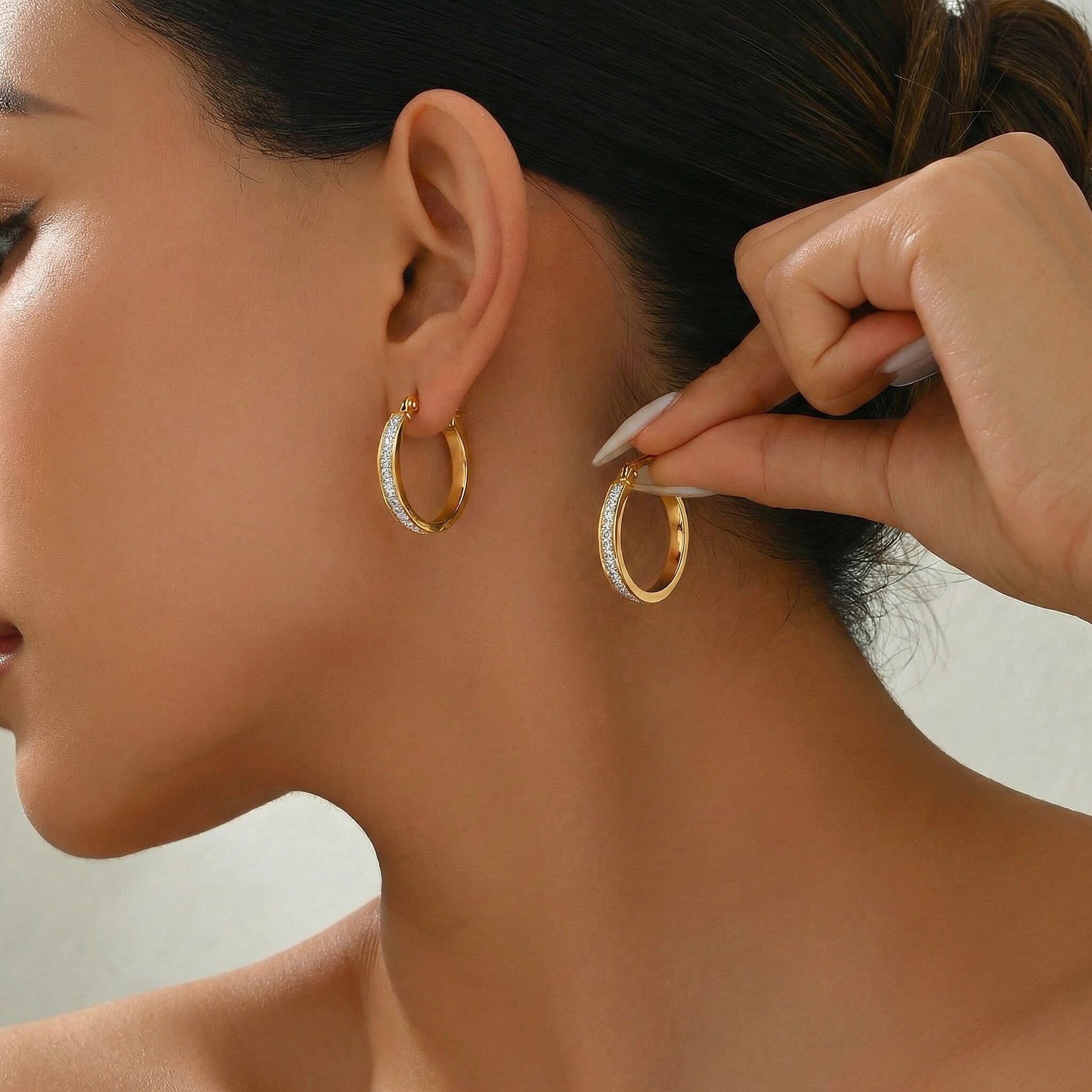 9K Yellow Gold  Earring,  Gold Wt. 1.5 Gms