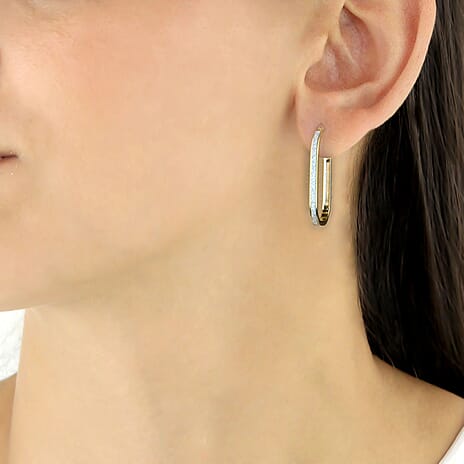 9K Yellow Gold 2.5MM X 30.5MM Stardust Rounded Rectangle Earrings 2.1 grams