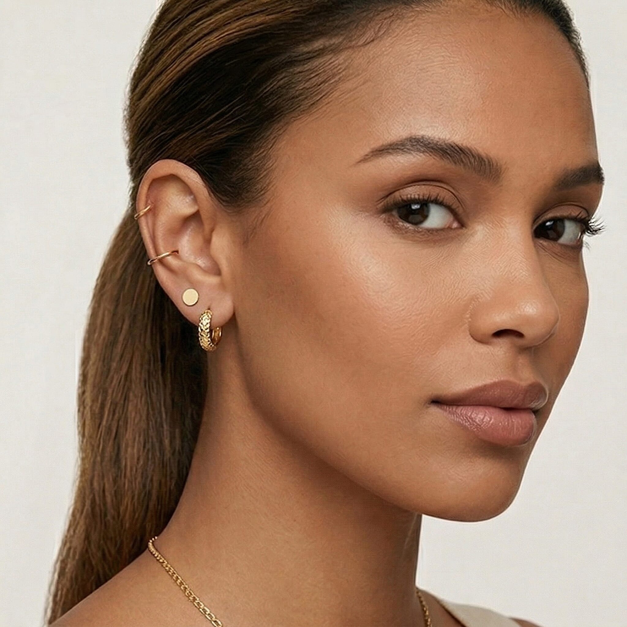 9K Yellow Gold 2.5MM Tube 15MM Diamond Hoop Cut Creole Earrings 1 grams