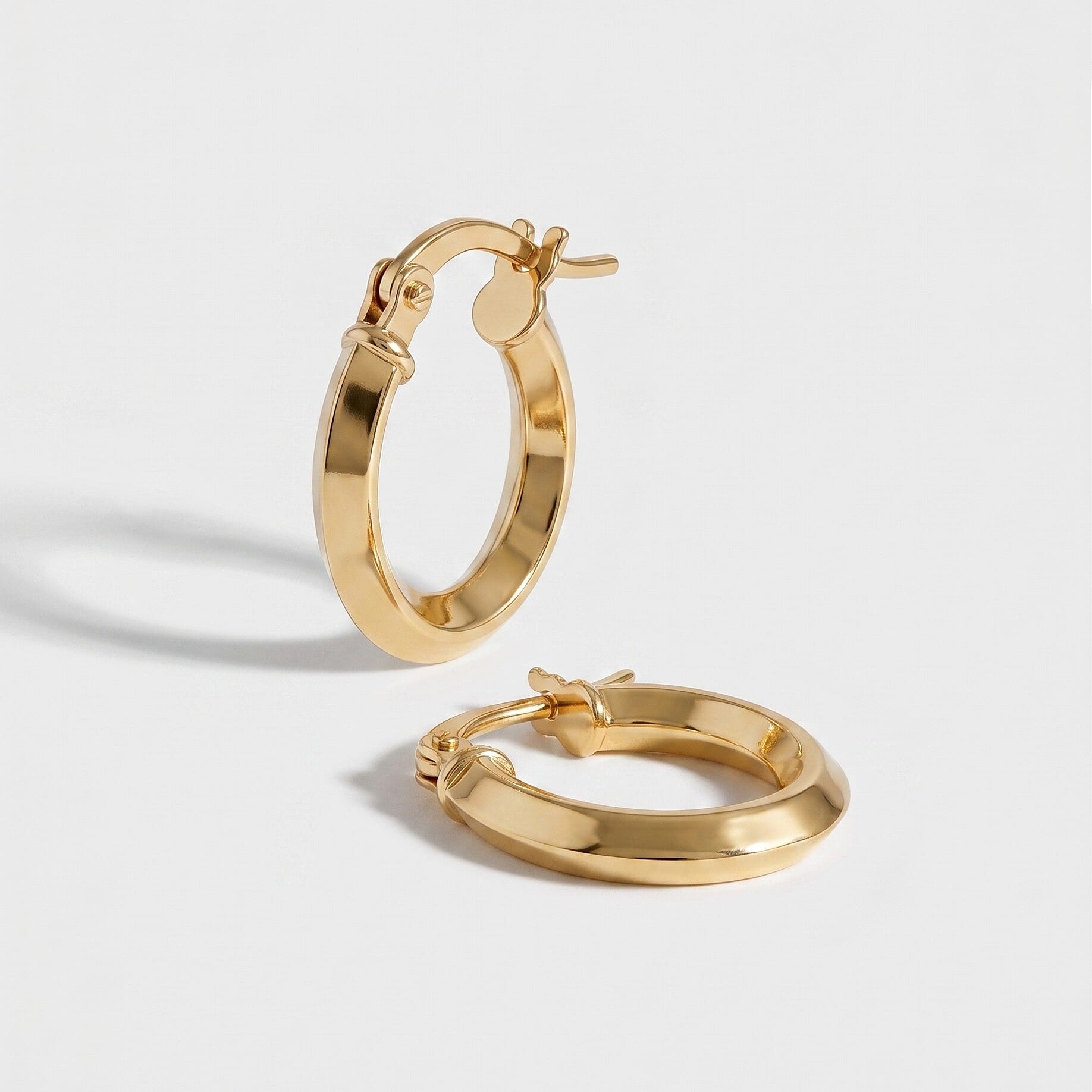 9K Yellow Gold 13MM Supreme Finish Hoop Creole Earrings 0.8 grams