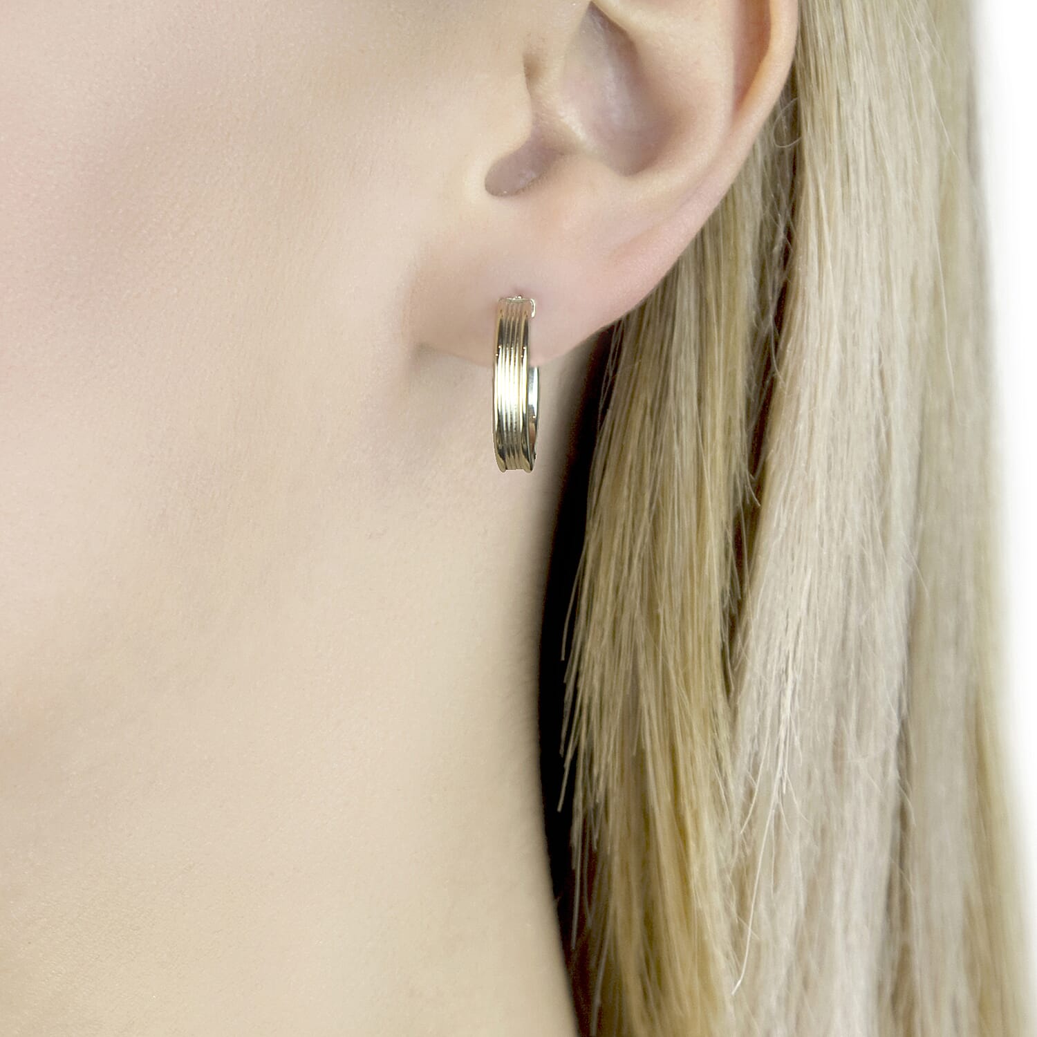 9K Yellow Gold 4MM Tube 21MM Patterned Hoop Creole Earrings 1.4 grams