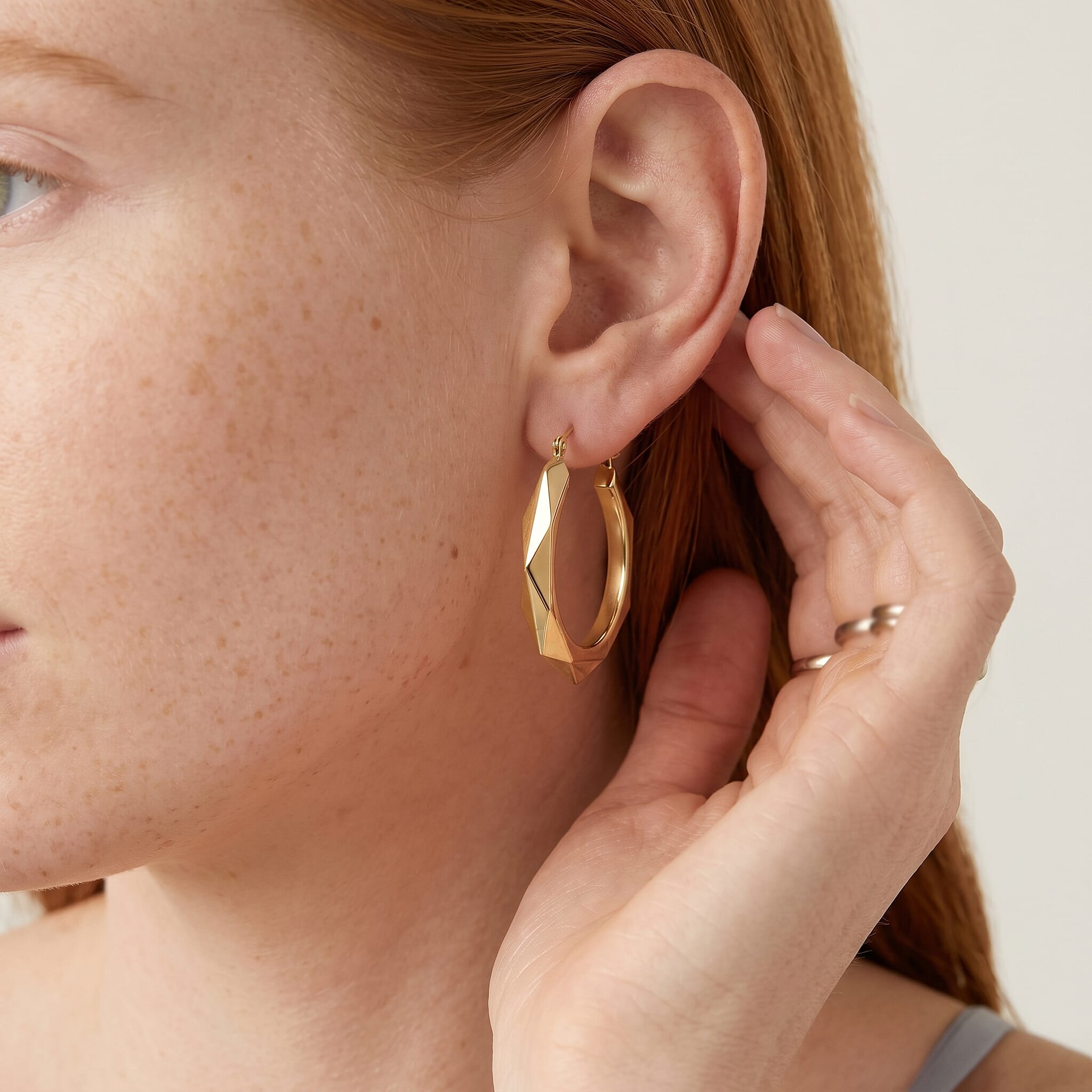 9K Yellow Gold 24MM Patterned Creole Hoop Earrings 1.5 grams