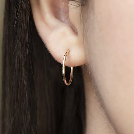 9K Yellow Gold 15MM Diamond Cut Sleeper Hoop Earrings 0.28 grams