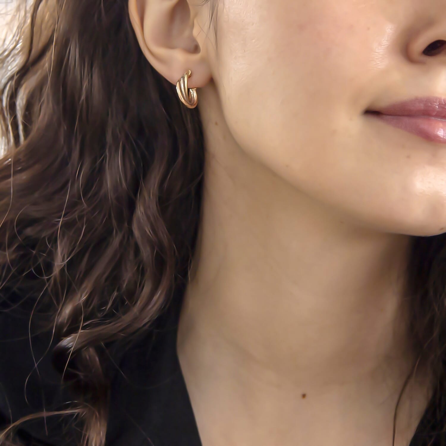 9K Tri Colour Gold 14MM X 18MM Twist Creole Hoop Earrings 1.6 grams