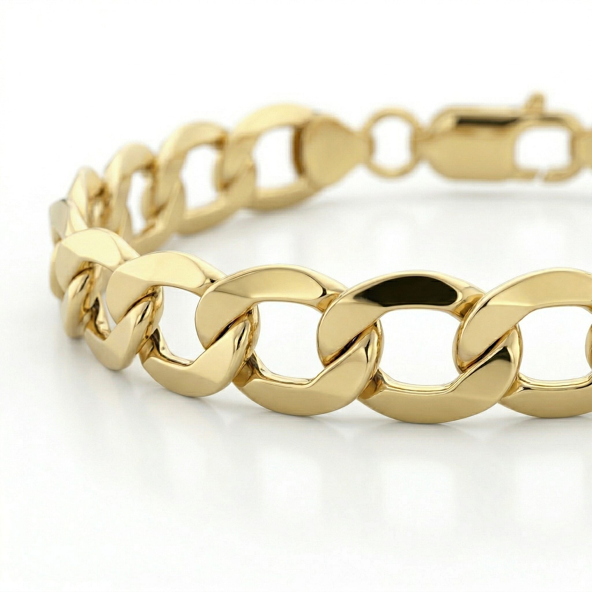 9K Yellow Gold High Finish Curb Chain Bracelet 7.25 Inch, 4.5 grams