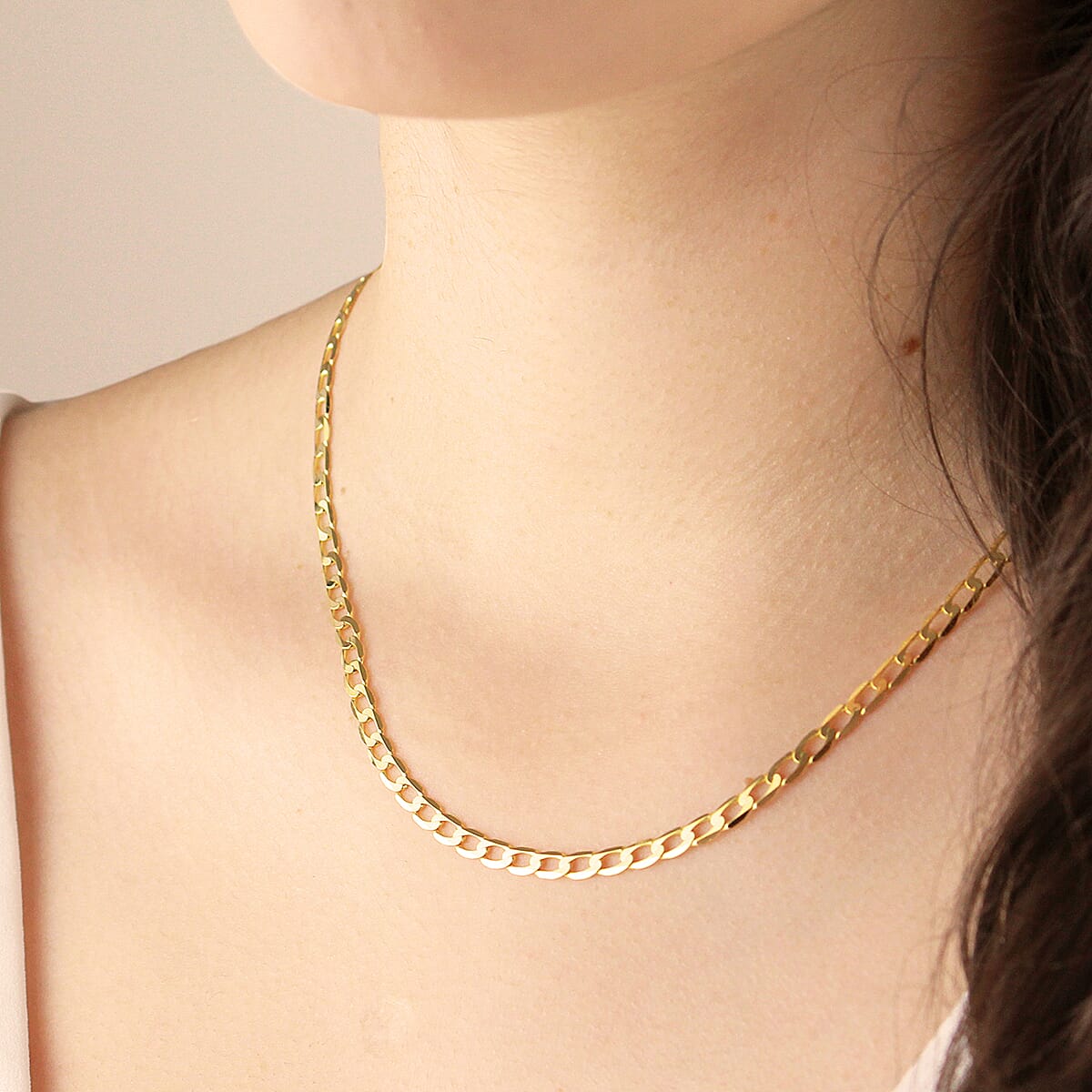 9K Yellow Gold Diamond Cut Flat Curb Chain 18 Inch, 6.2 grams