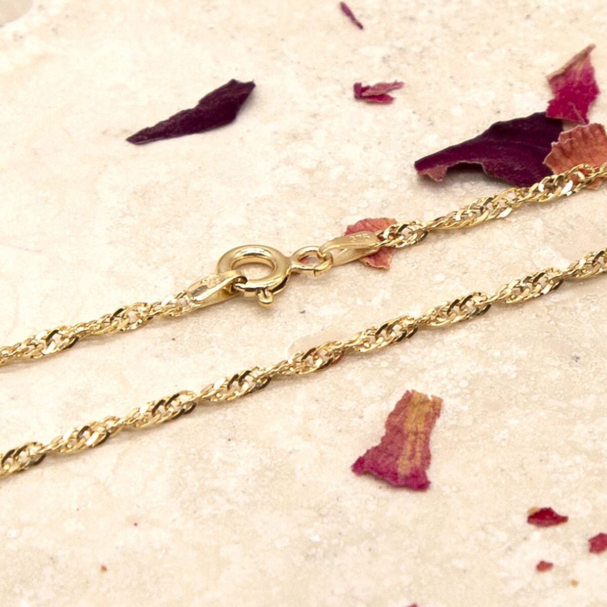 9K Yellow Gold Diamond Cut Twist Curb Chain 18 Inch, 1.1 grams