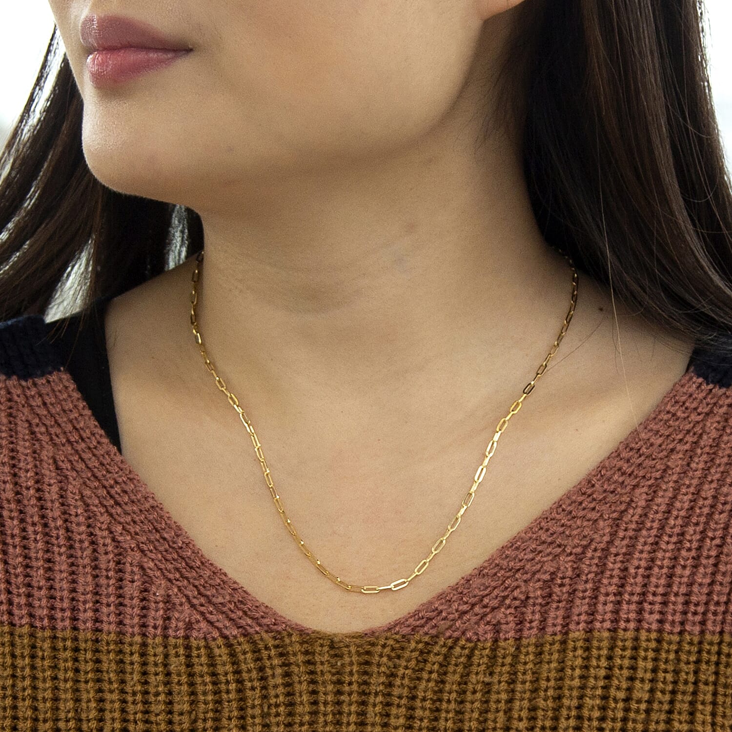 9K Yellow Gold High Finish 2.3MM Paper Chain 18 Inch, 1.9 grams