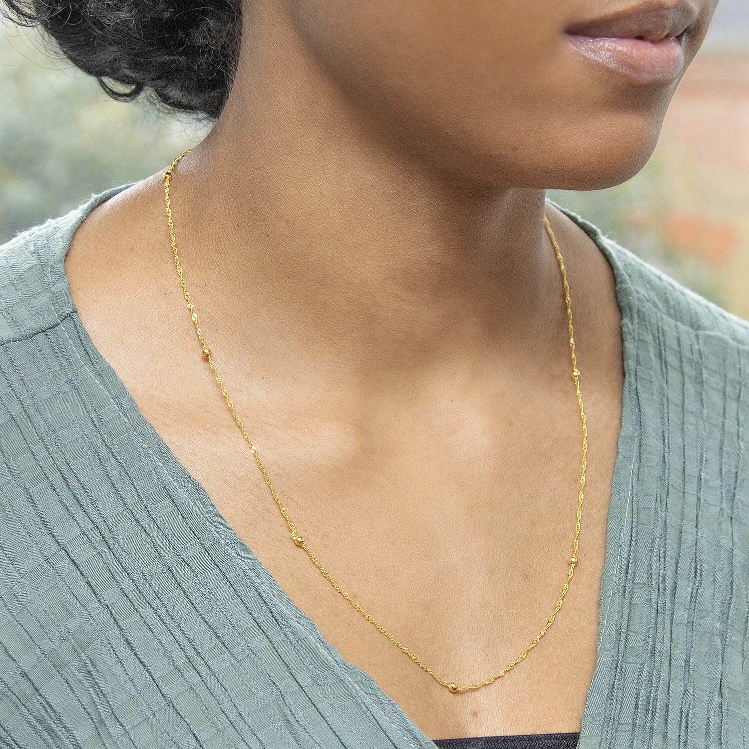 9K Yellow Gold Diamond Cut Ball And Twist Curb Chain 22 Inch, 2.2 grams