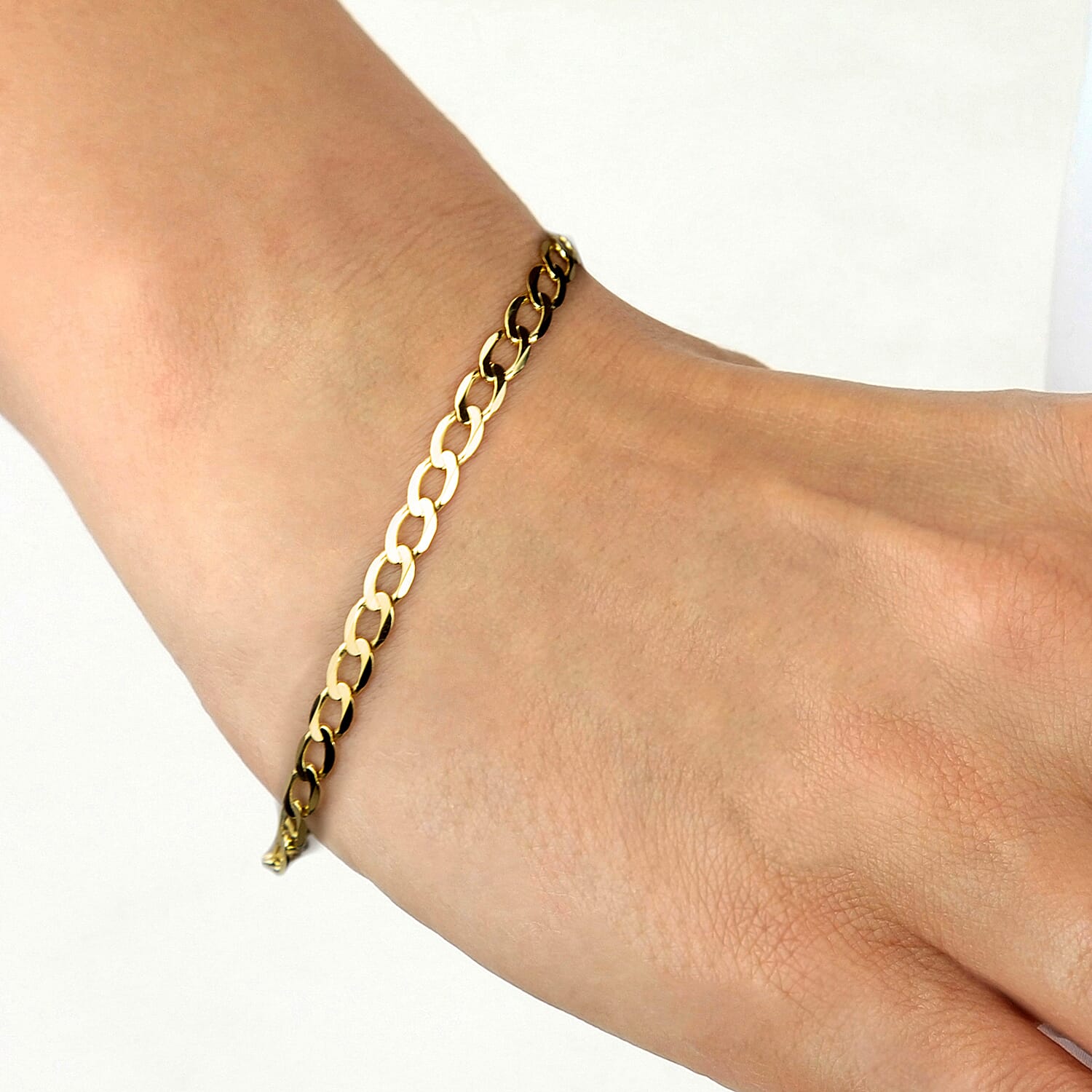 9K Yellow Gold Diamond Cut Flat Curb Bracelet 8 Inch, 4.4 grams