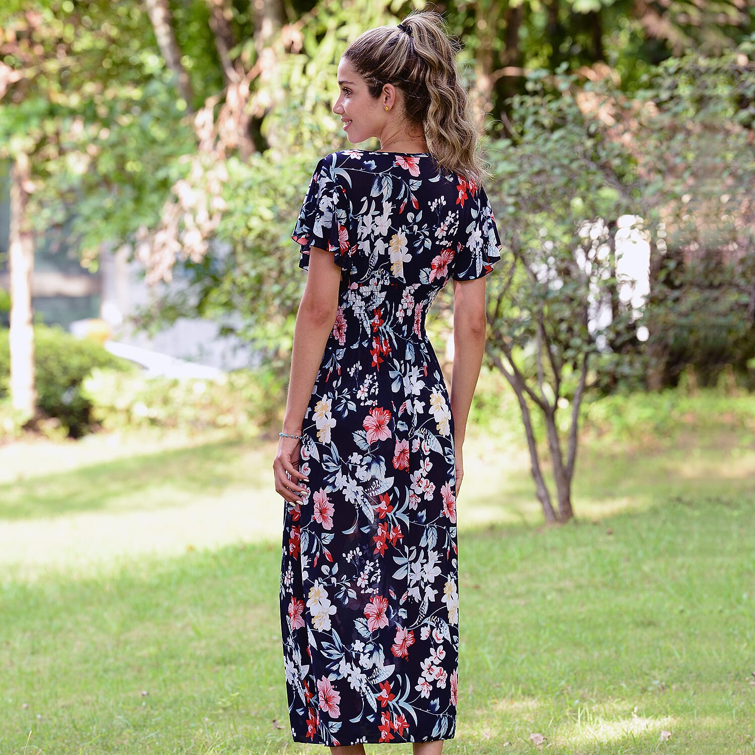 JOVIE Floral Pattern Smocked Waist Maxi Dress with Flutter Sleeve (Size 35x125cm - Up To Size:18) - Navy & Red
