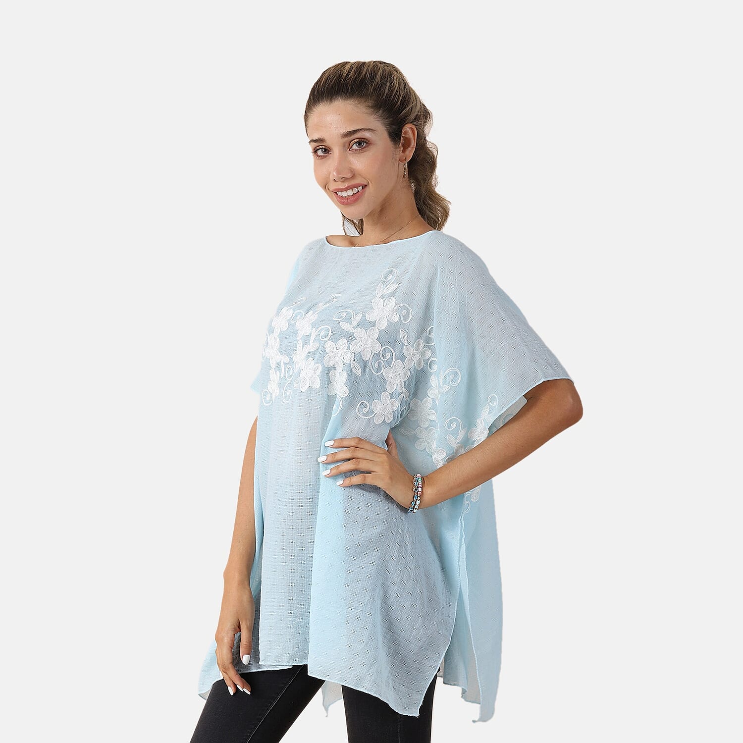 T-shirt with Embroidery - Light Blue