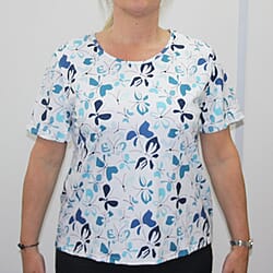 Aura Boutique Printed Short Sleeve Top (Size L) - White & Grey
