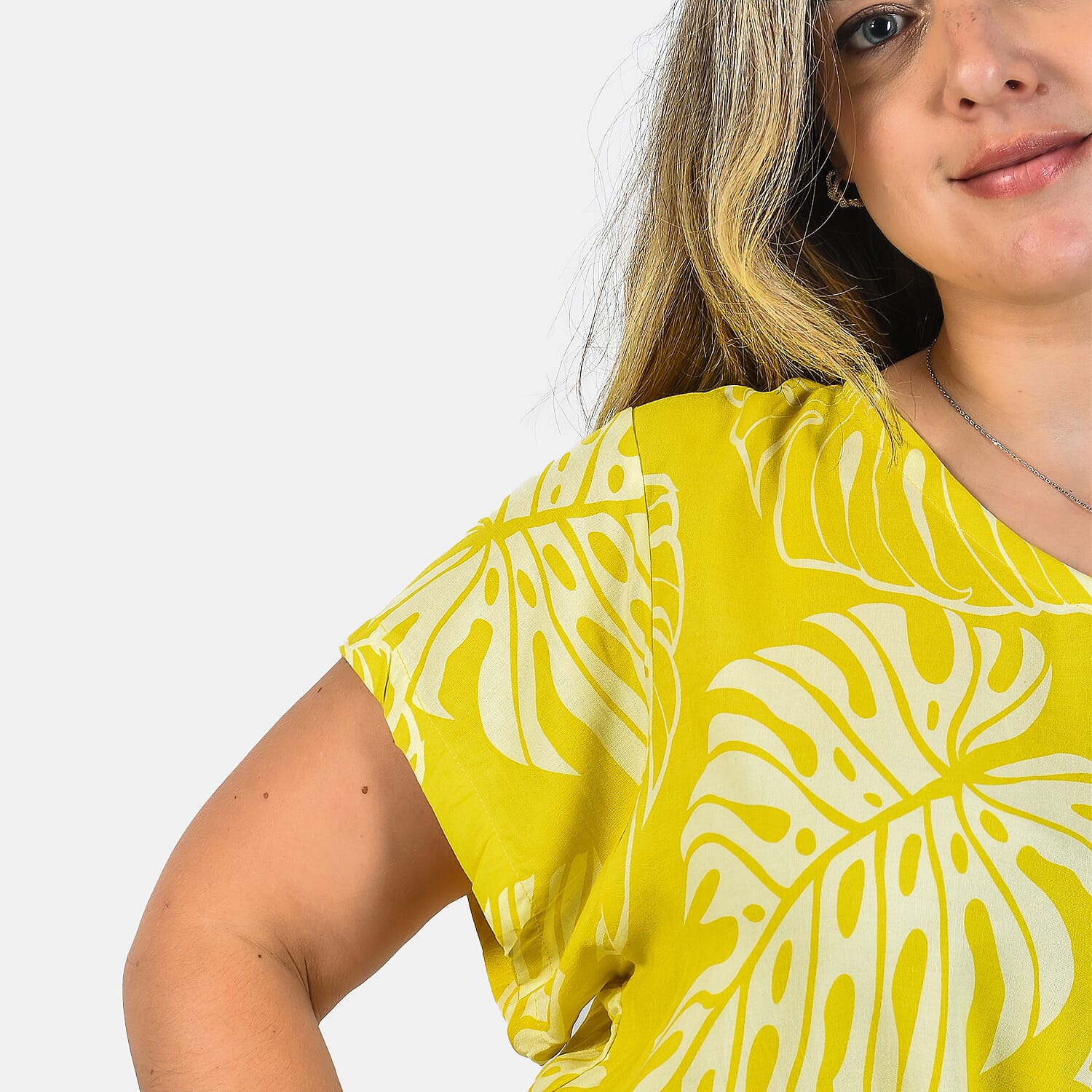 Bali Collection 100% Rayon Leaves Pattern Women Dress (Size:L/16-18) - Yellow and Cream