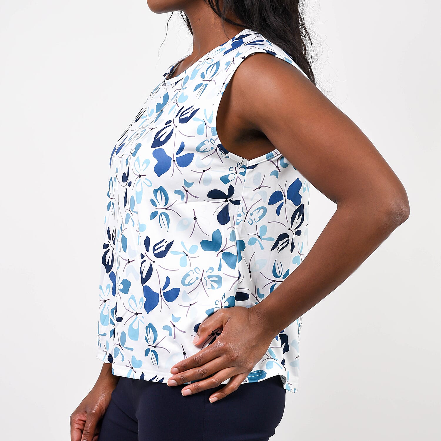 Aura Boutique Printed Sleeveless Top (Size S) - White & Blue
