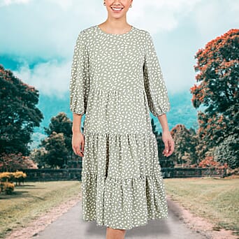 https://tjcuk.sirv.com/Products/61/0/6100707/NOVA-OF-LONDON-Paneled-Smock-Dress-Sage_6100707_2.jpg?w=342&h=342