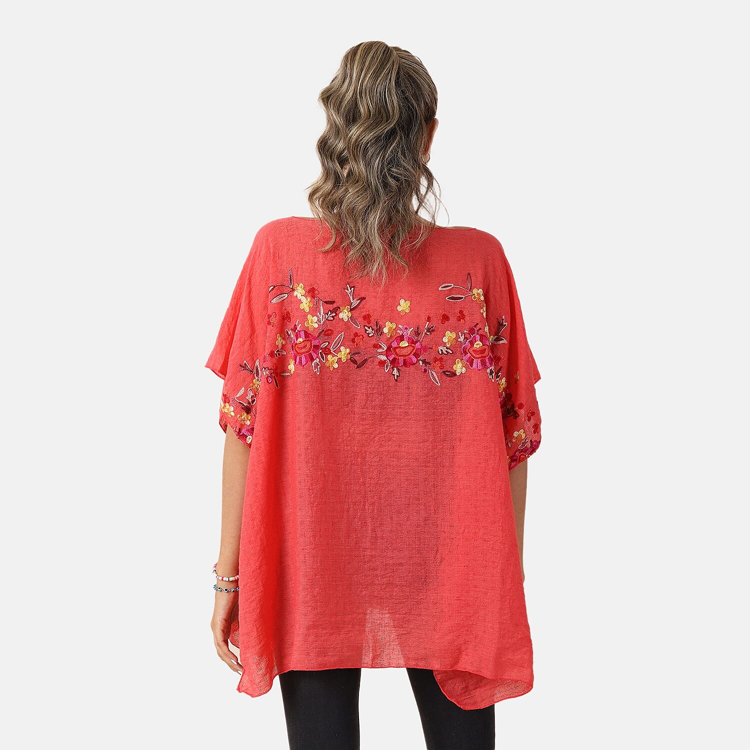 T-shirt with Embroidery - Red