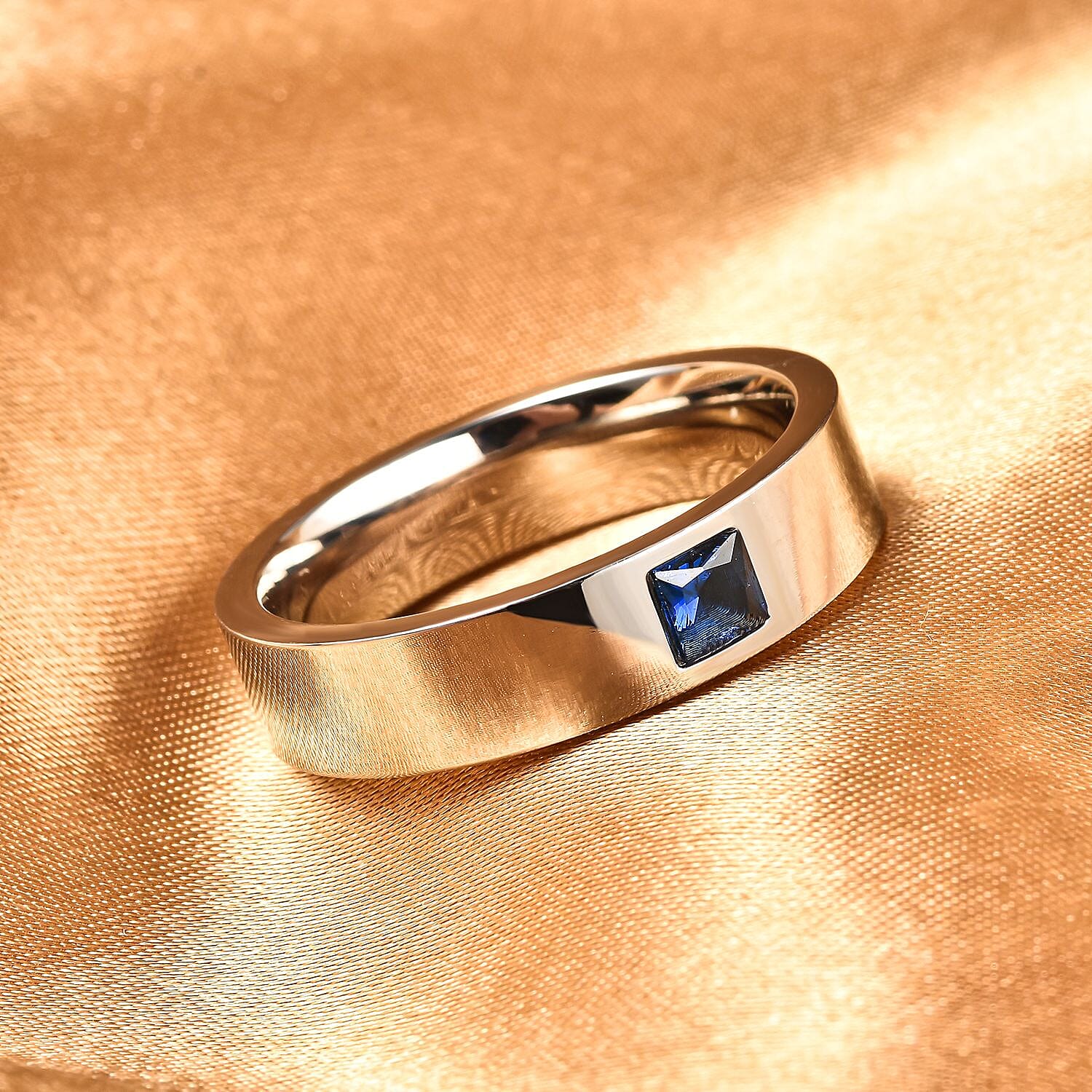 Simulated Blue Sapphire Solitaire Band Ring in Titanium