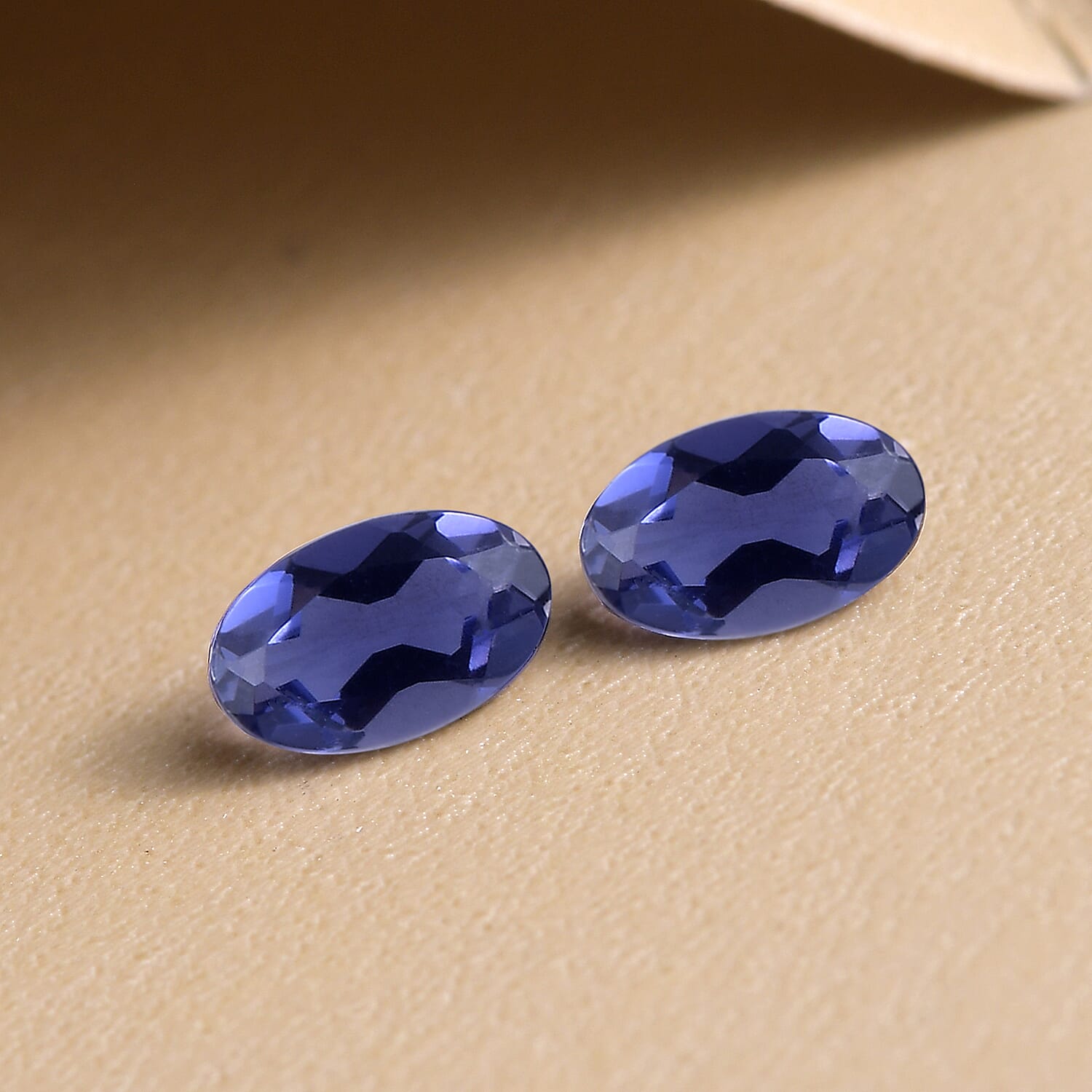 Set of 2 - 2A Iolite Oval 5x3 mm 0.37 Ct