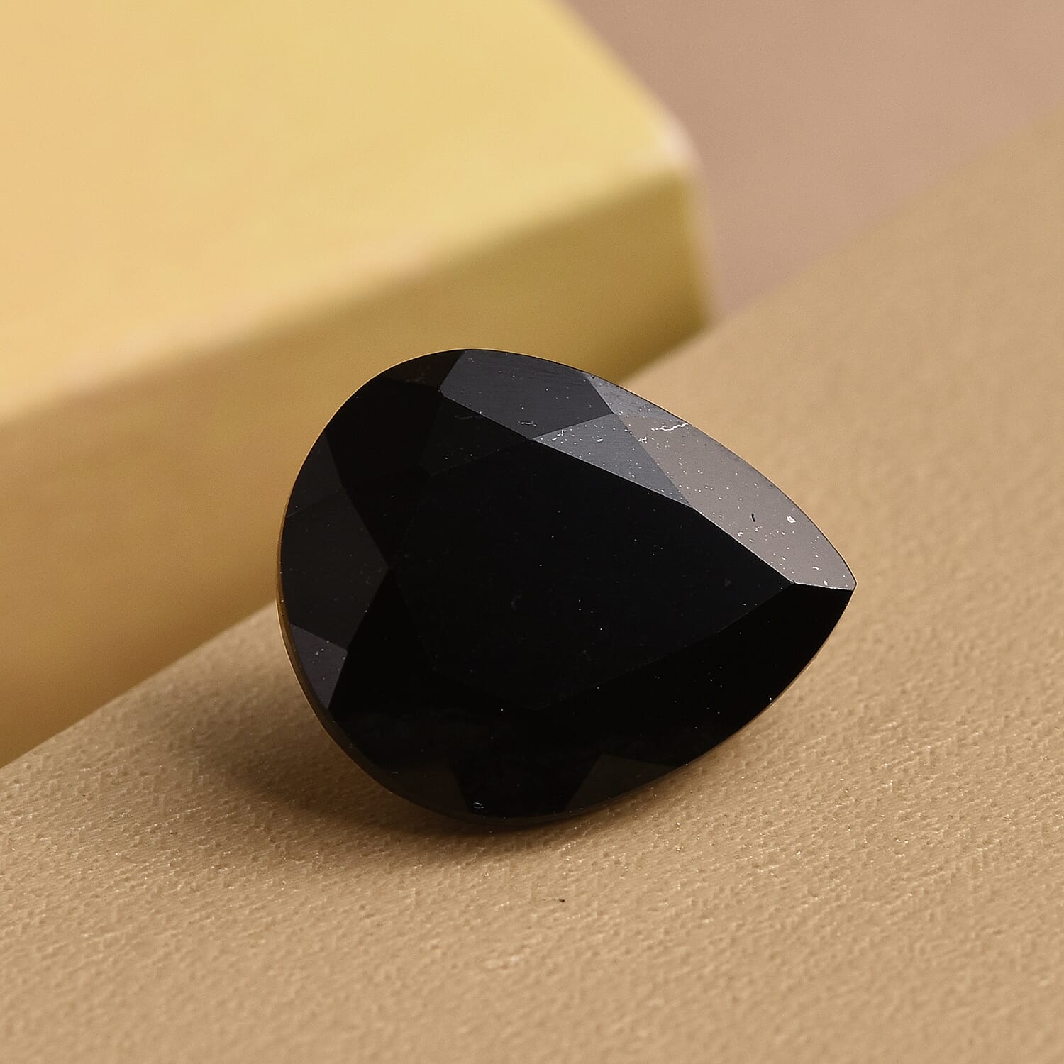 Black Tourmaline Pear 12x10 mm- 4.12Ct.