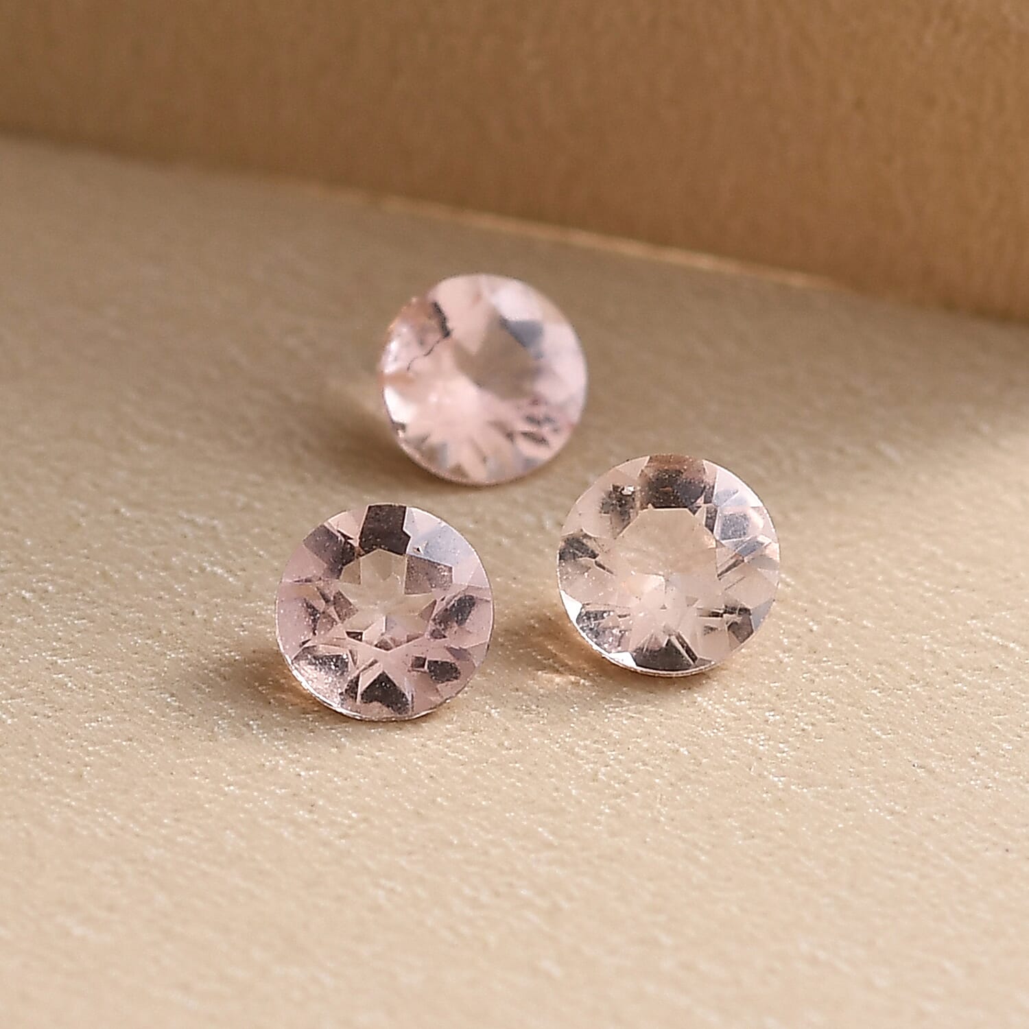 Set of 3 - Pink Imperial Topaz Round 3.5 mm 0.48 Ct.