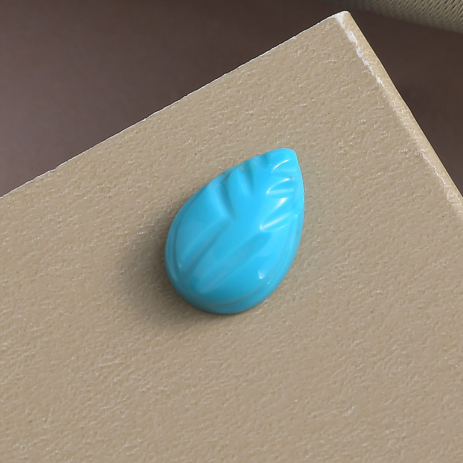 Arizona Sleeping Beauty Turquoise Pear 9x6 mm 0.95 Ct.