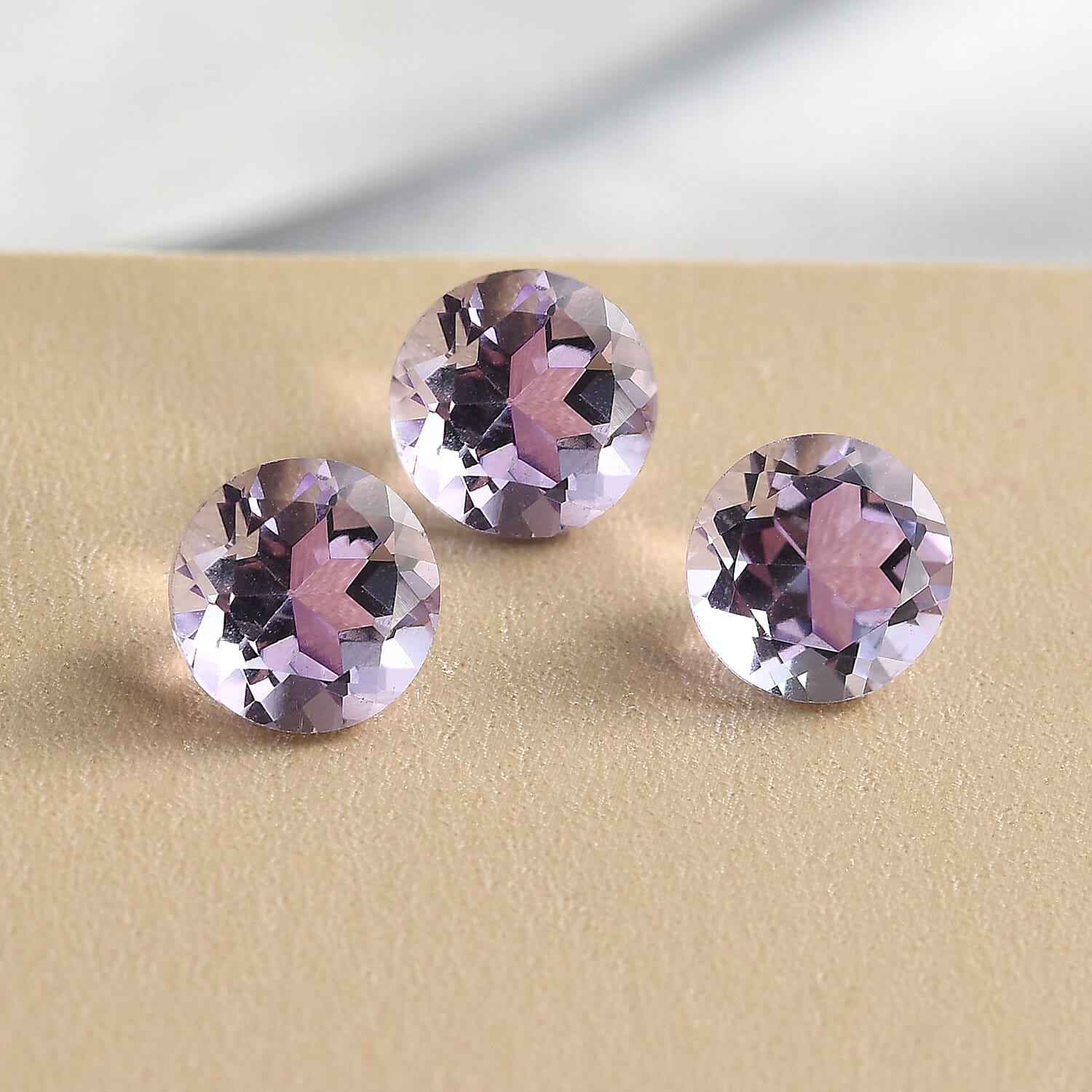 Set of 3 - Pink Amethyst Round 7 mm 3.28 Ct.