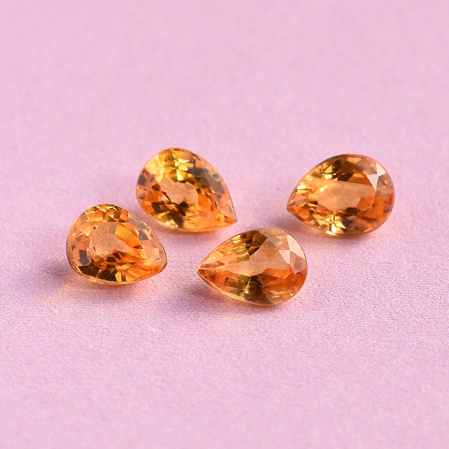 Set of 4 - AAA Yellow Sapphire Pear 4x3 mm 0.78 Ct.
