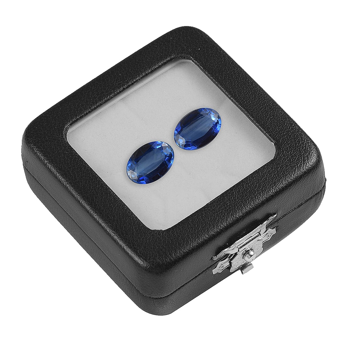 Set of 2 - Kyanite Oval 7x5 mm 1.90 Ct.