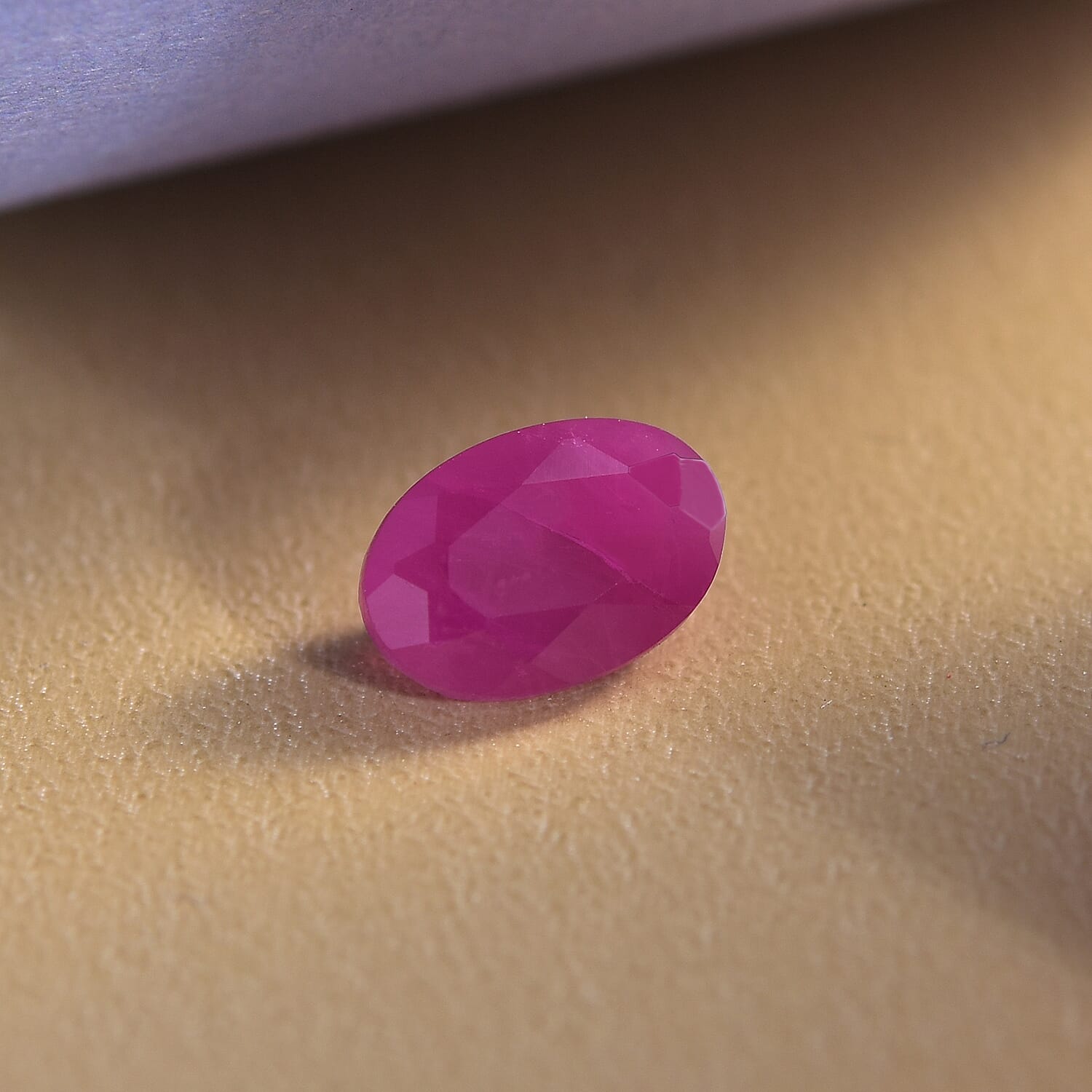 Ruby Oval 6x4 mm 0.62 Ct.