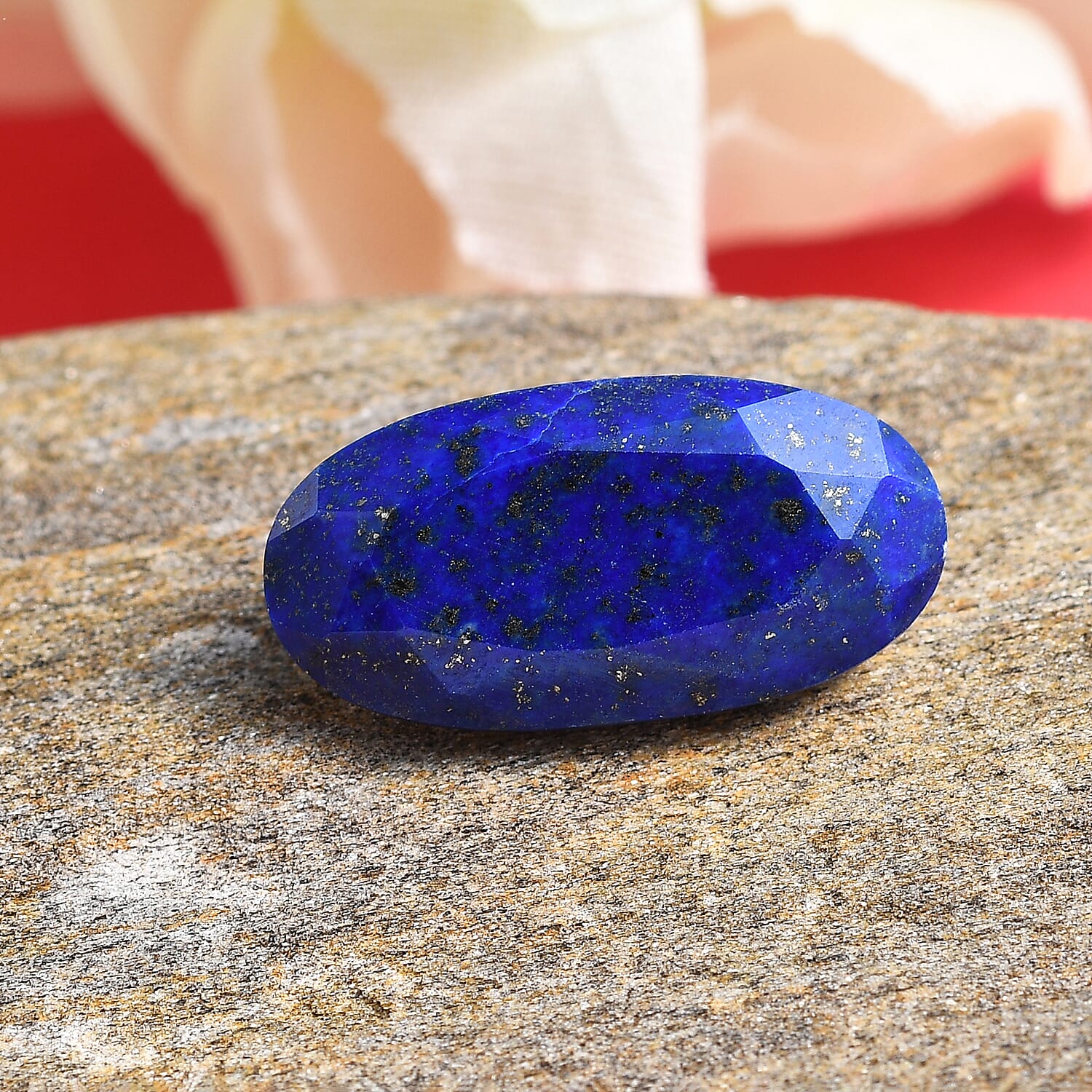 Lapis Lazuli Oval 20x10 mm 9.08 Ct.