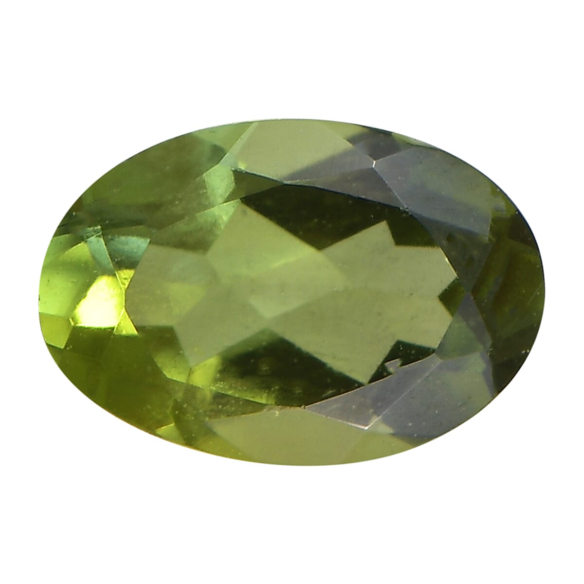 Green Tourmaline Oval 6x4 mm 0.4 Ct.