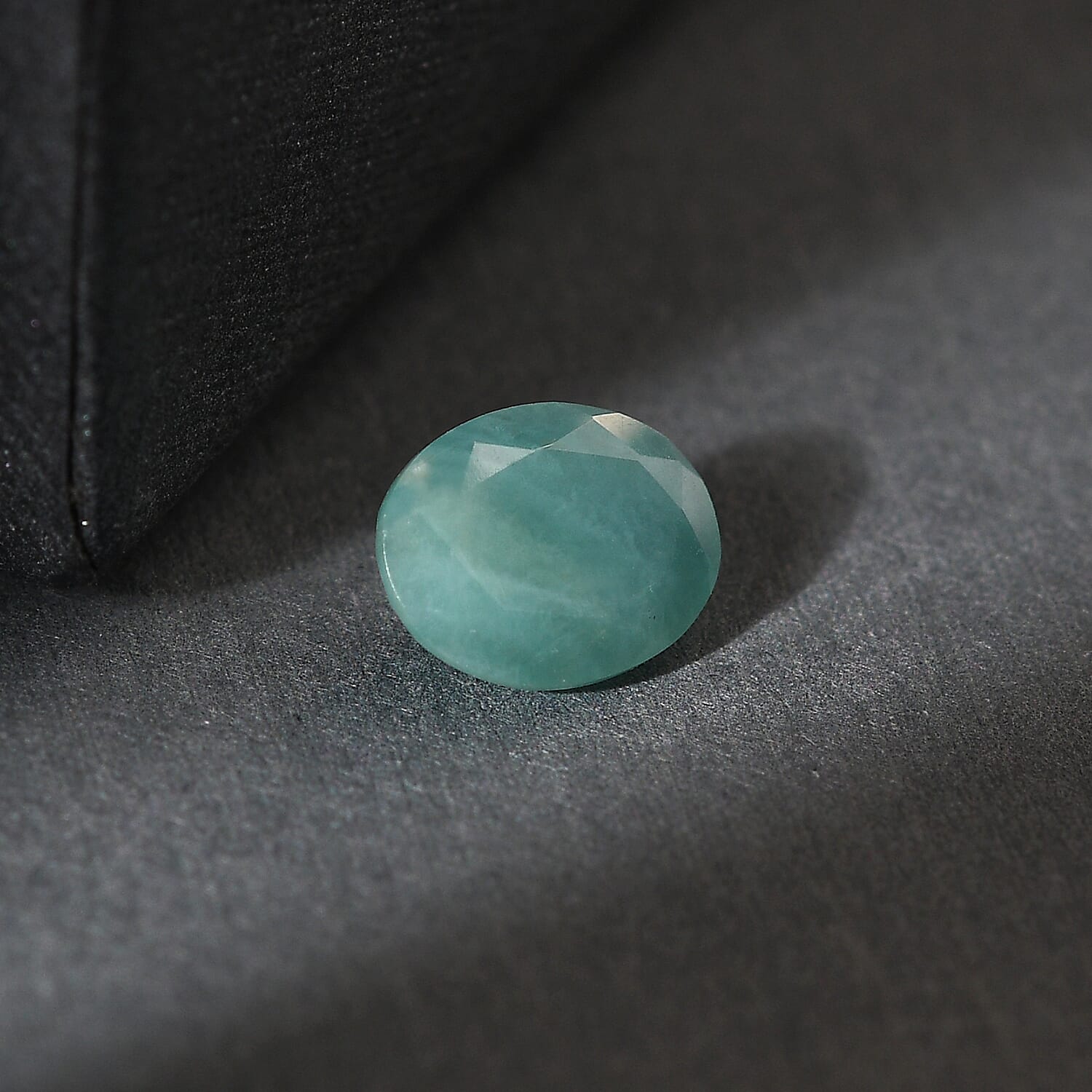 Grandidierite Oval 9x7 mm 1.75 Ct.