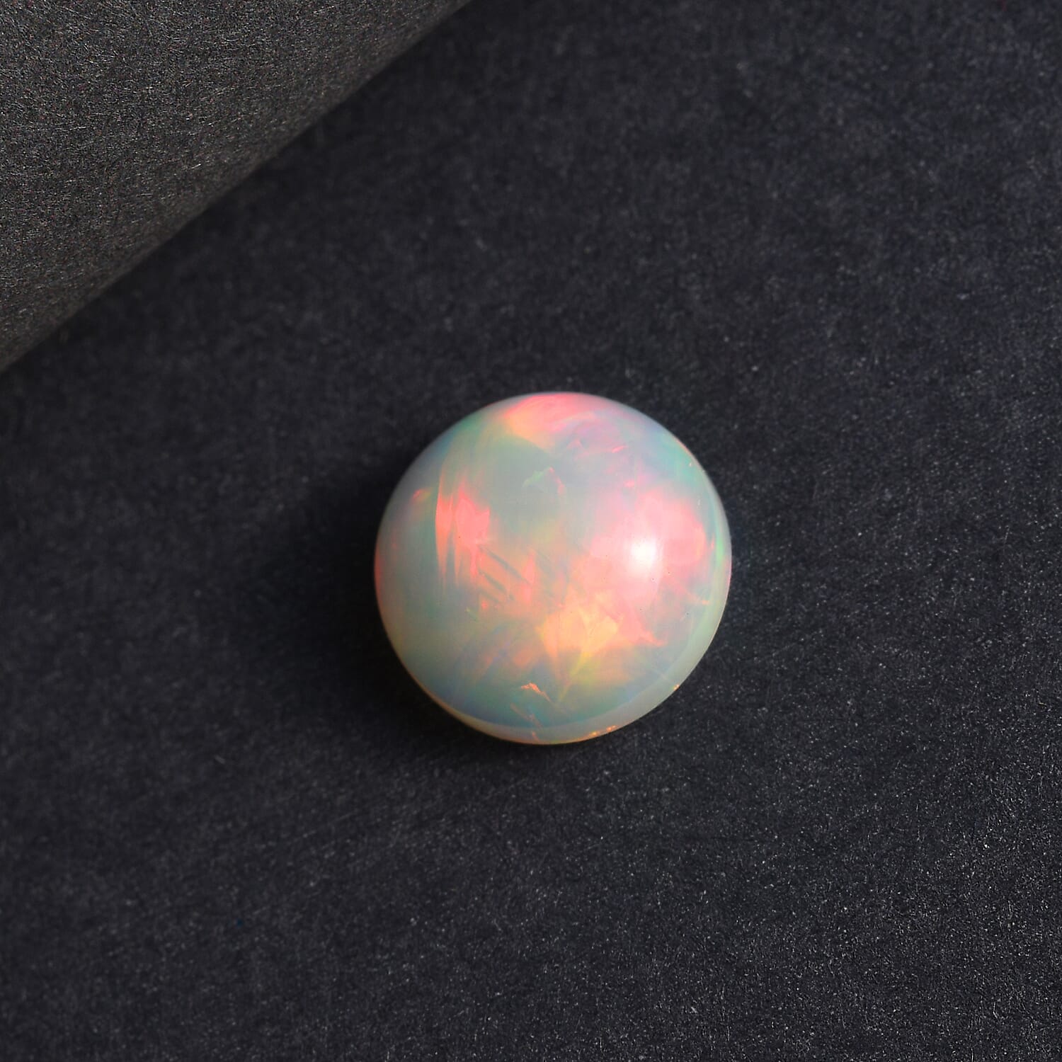 Ethiopian Welo Opal Round 10 mm 1.76 Ct.