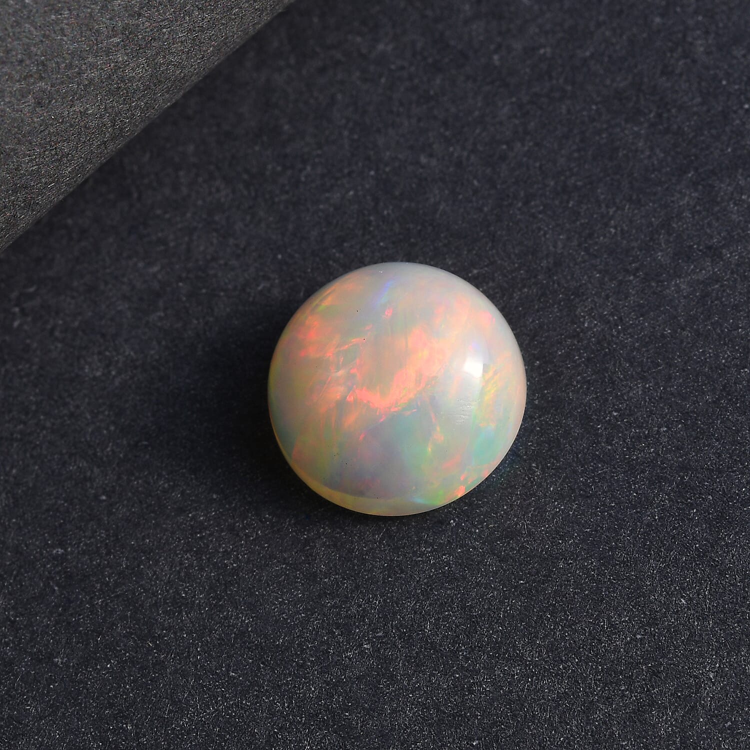 Ethiopian Welo Opal Round 9 mm 1.60 Ct.