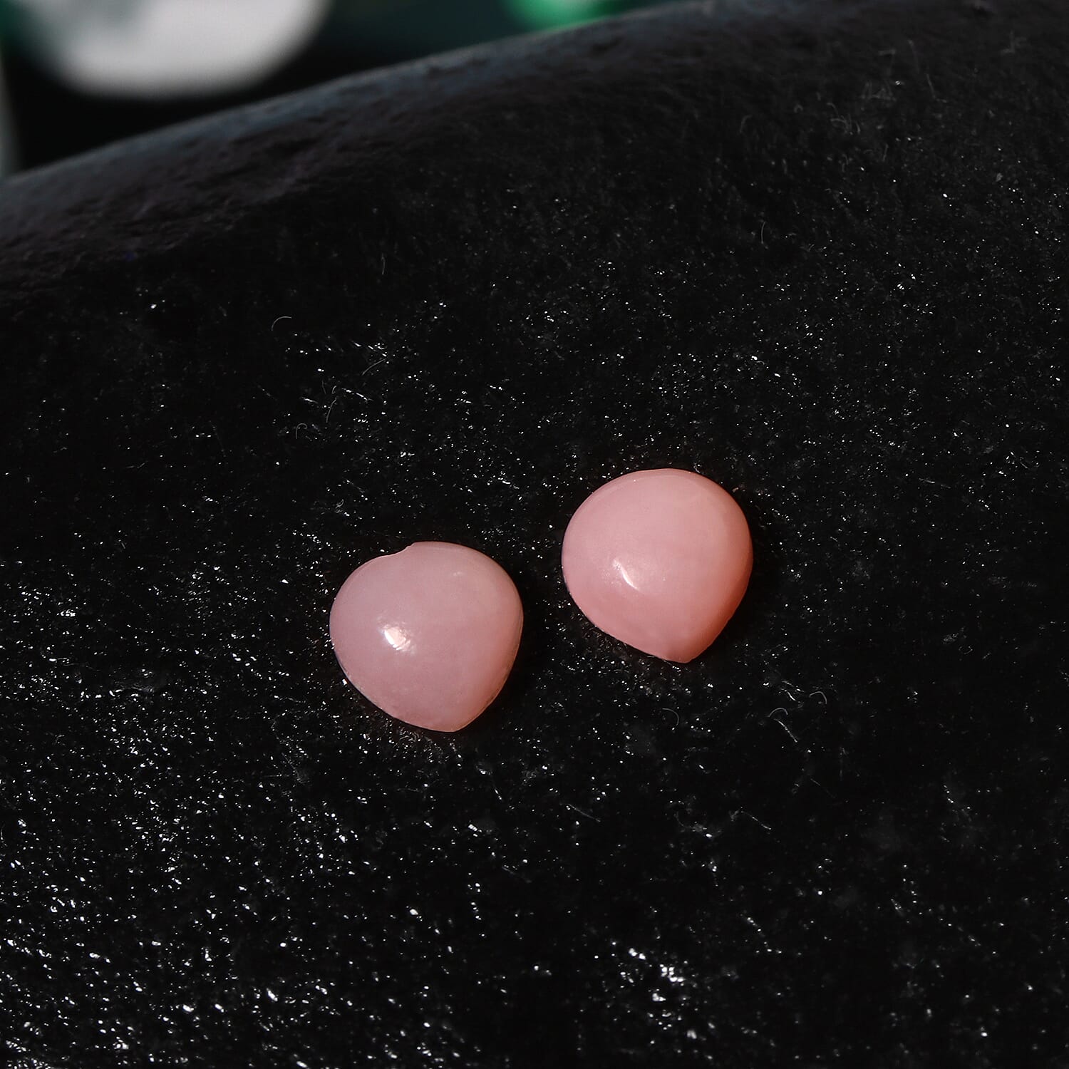 Set of 2 - Pink Opal Heart 5 mm 0.77 Ct.