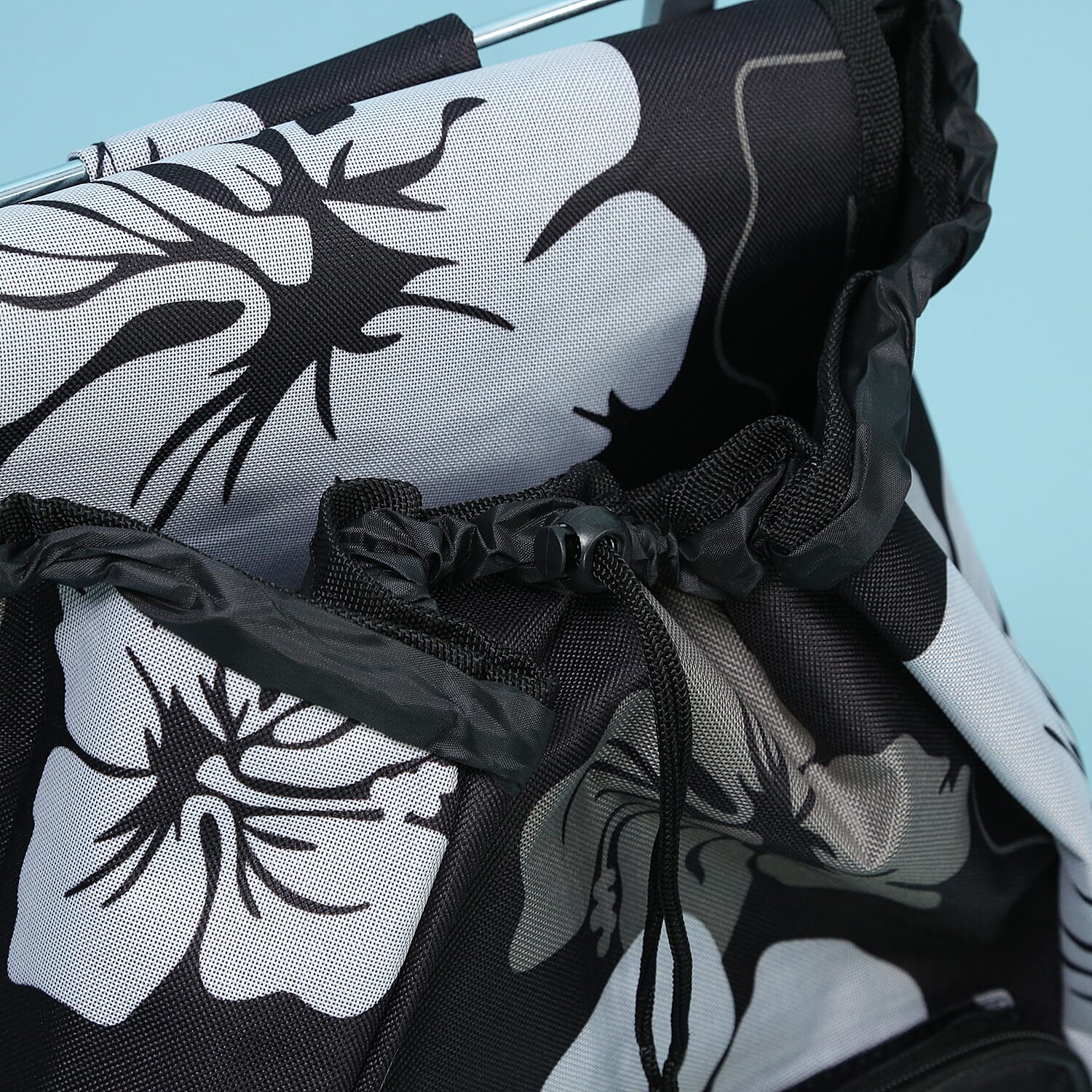 Simples Shopping Trolley in Black and White (Size 80x16x35cm)