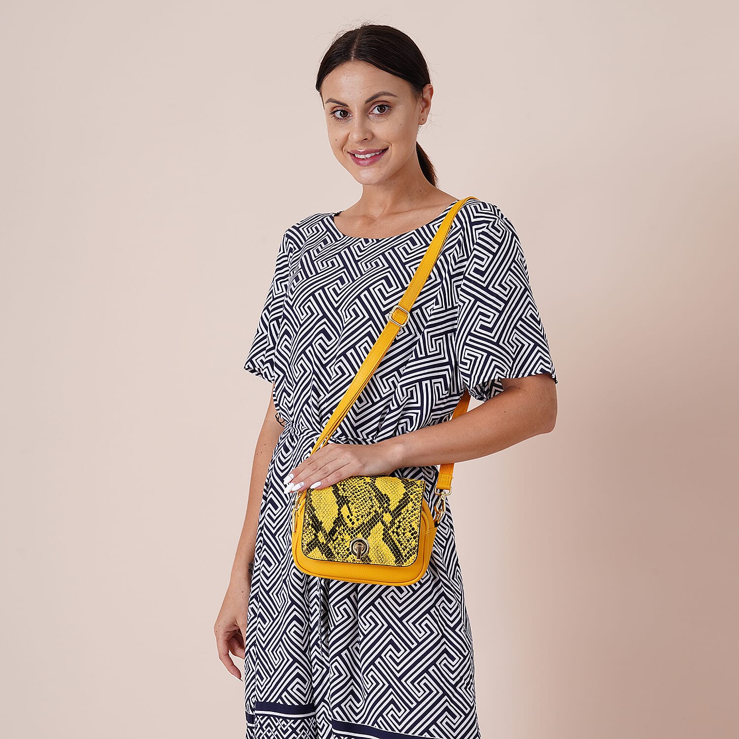 Genuine Leather Womens Snake Print Crossbody Bag with Shoulder Strap - Black