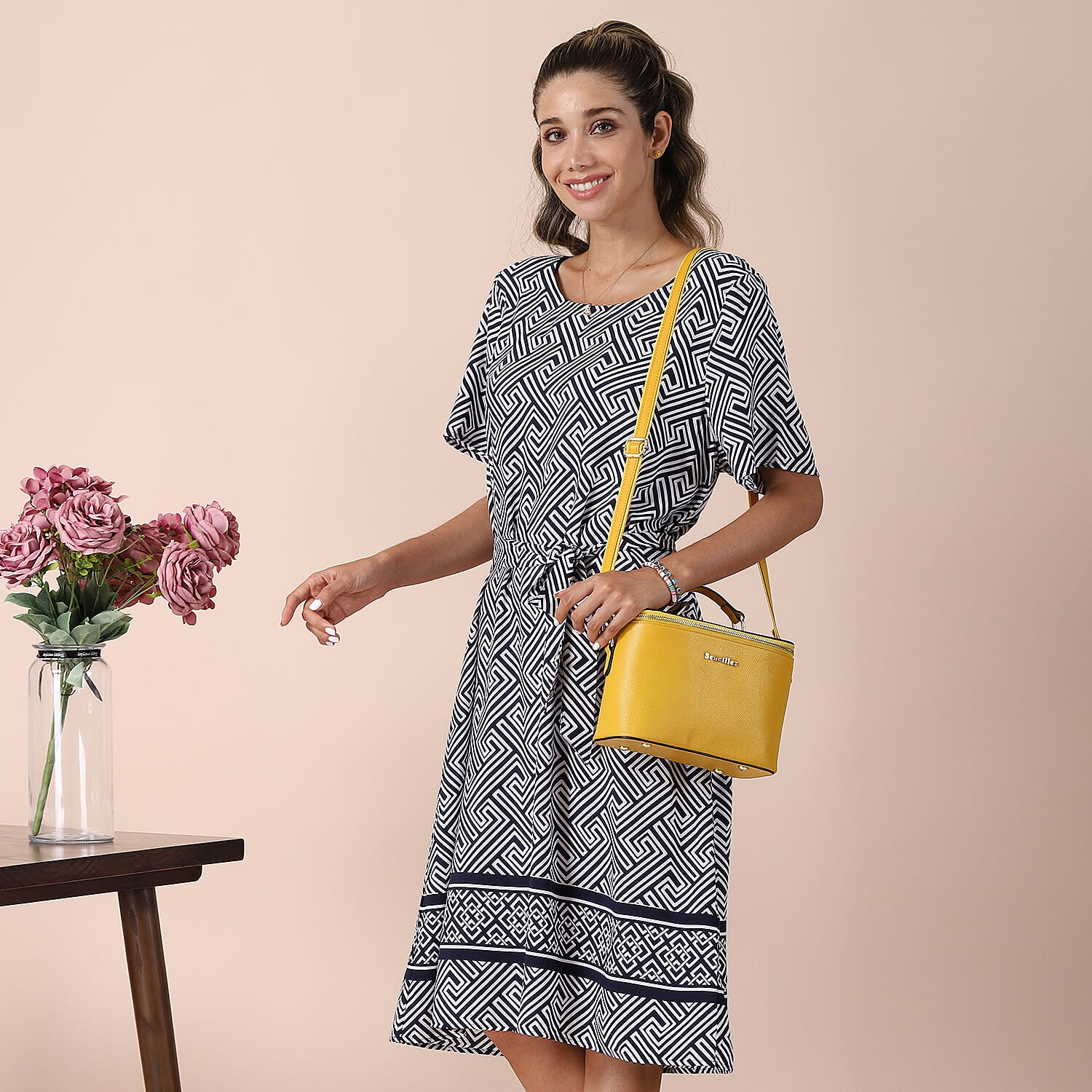 SENCILLEZ 100% Genuine Leather Convertible Bag with Detachable Strap and Zipper Closure (Size 22x10x16cm) - Blue