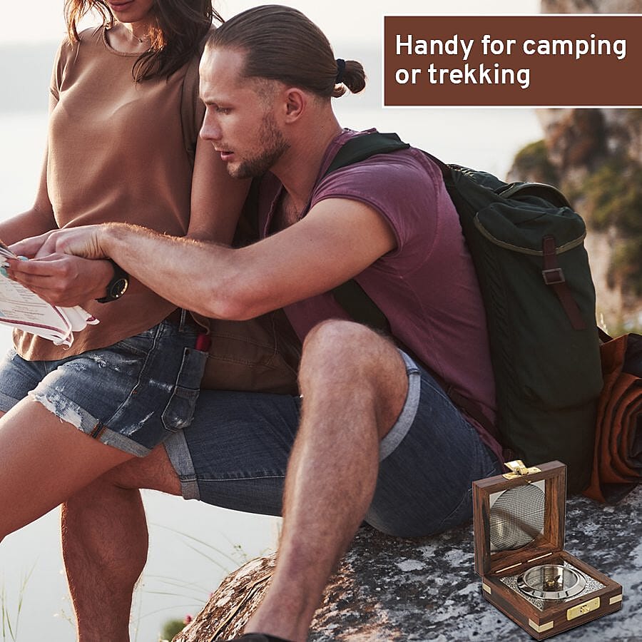 Handcrafted Wooden Box With Built in Goldentone Compass (Size 7.6x7.6x3.8 Cm) - Brown