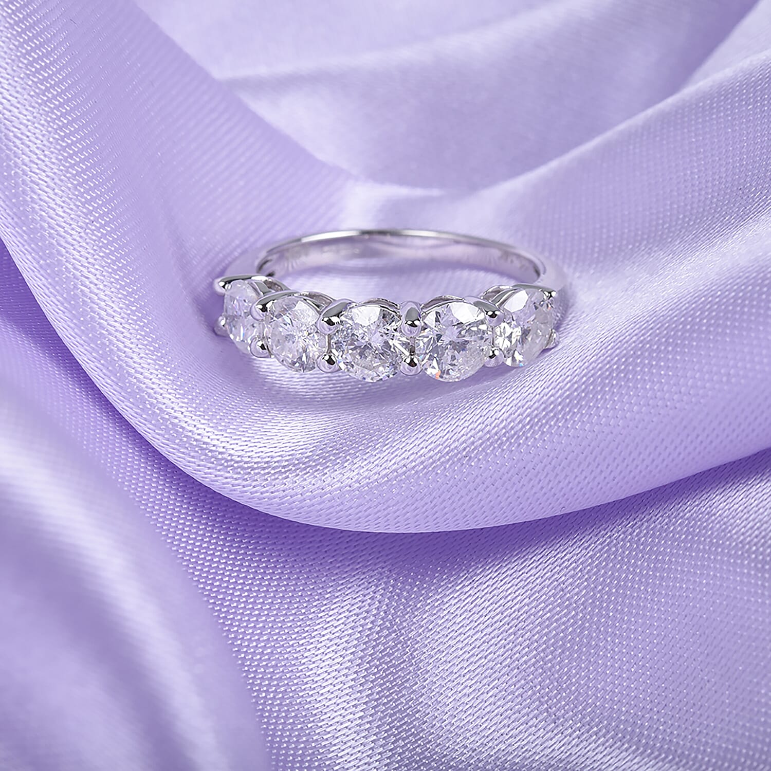 14K White Gold Diamond (I1-I2- G-H) Ring 2.00 Ct.