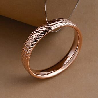 https://tjcuk.sirv.com/Products/62/5/6252137/Royal-Bali-Collection-9K-Rose-Gold-Band-Ring-in-Diamond-Cut-Pattern_6252137_1.jpg?w=342&h=342
